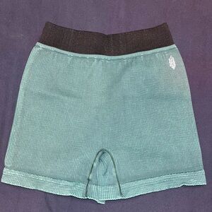 Free People Movement Women's Green Fresh Cut Seamless Athletic Shorts Sz M/L